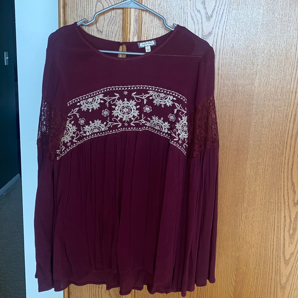 Eyeshadow Boho Flowy Long Sleeve Top